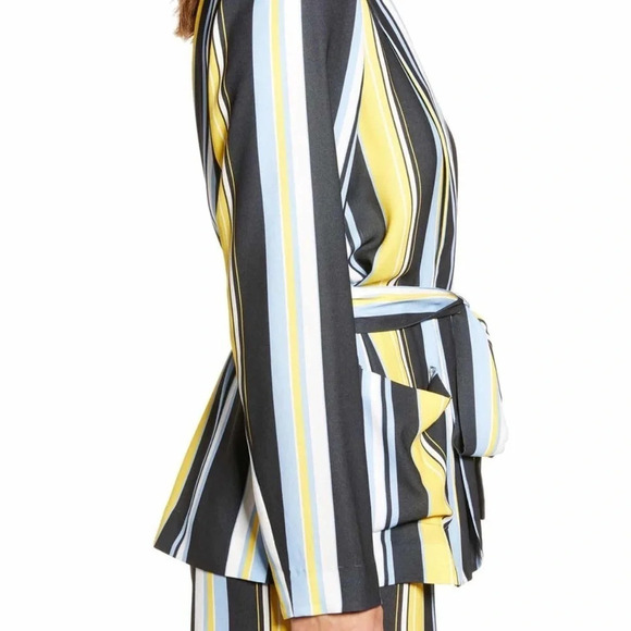 Halogen • Soft Tie Waist Jacket - Picture 2 of 9